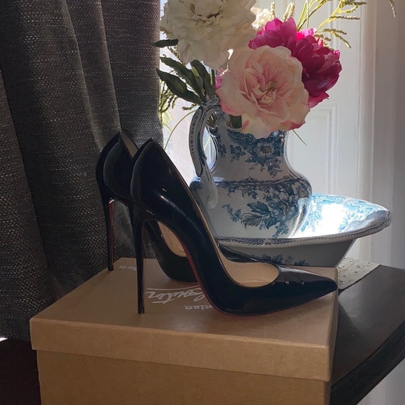 Christian Louboutin So Kate 120 heel in patent leather black - Picture 2 of 16